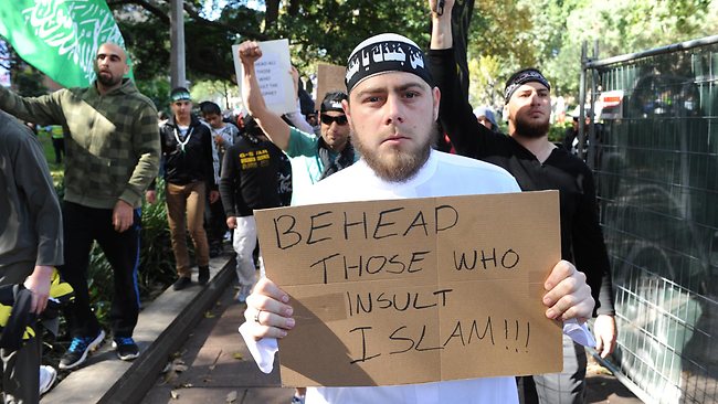 975416-islamic-protest-in-the-streets-of-sydney1_011.jpg