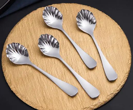 Convoluted_edge_spoons.jpg