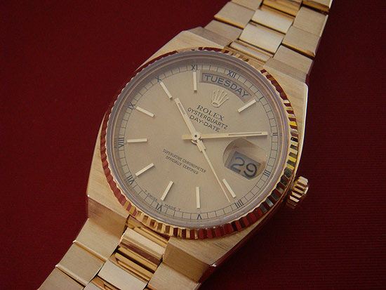 Rolex_Oyster_Quiartz_k1581_1.jpg